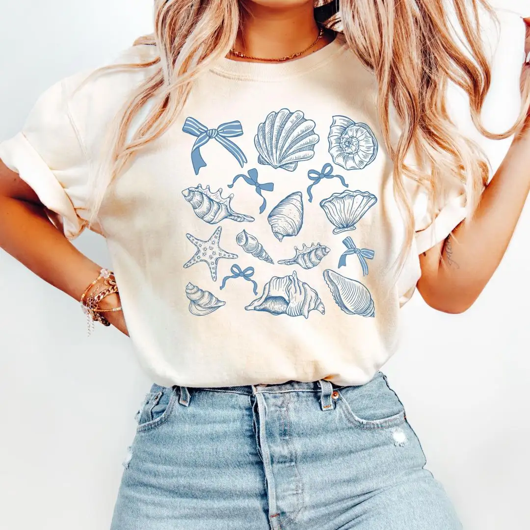 Retro Summer Shirt with Seashell Bow Design
