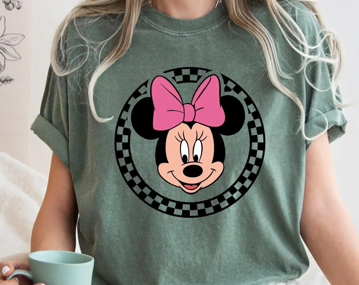 Retro Minnie Mouse Shirt for Disney Fans