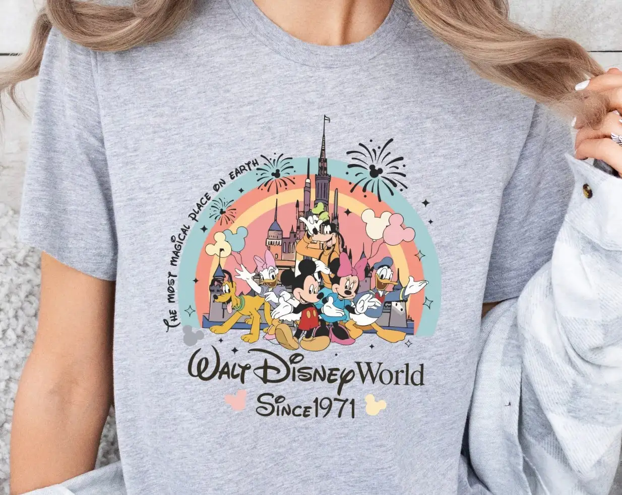 Vintage 1971 Disneyworld Mickey Shirt for Family Vacation