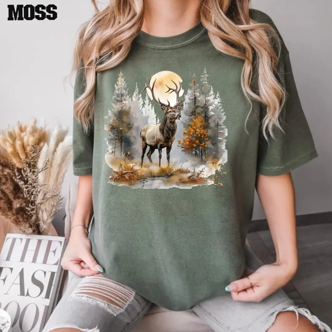Vintage Reindeer Christmas Shirt For Nature Lovers