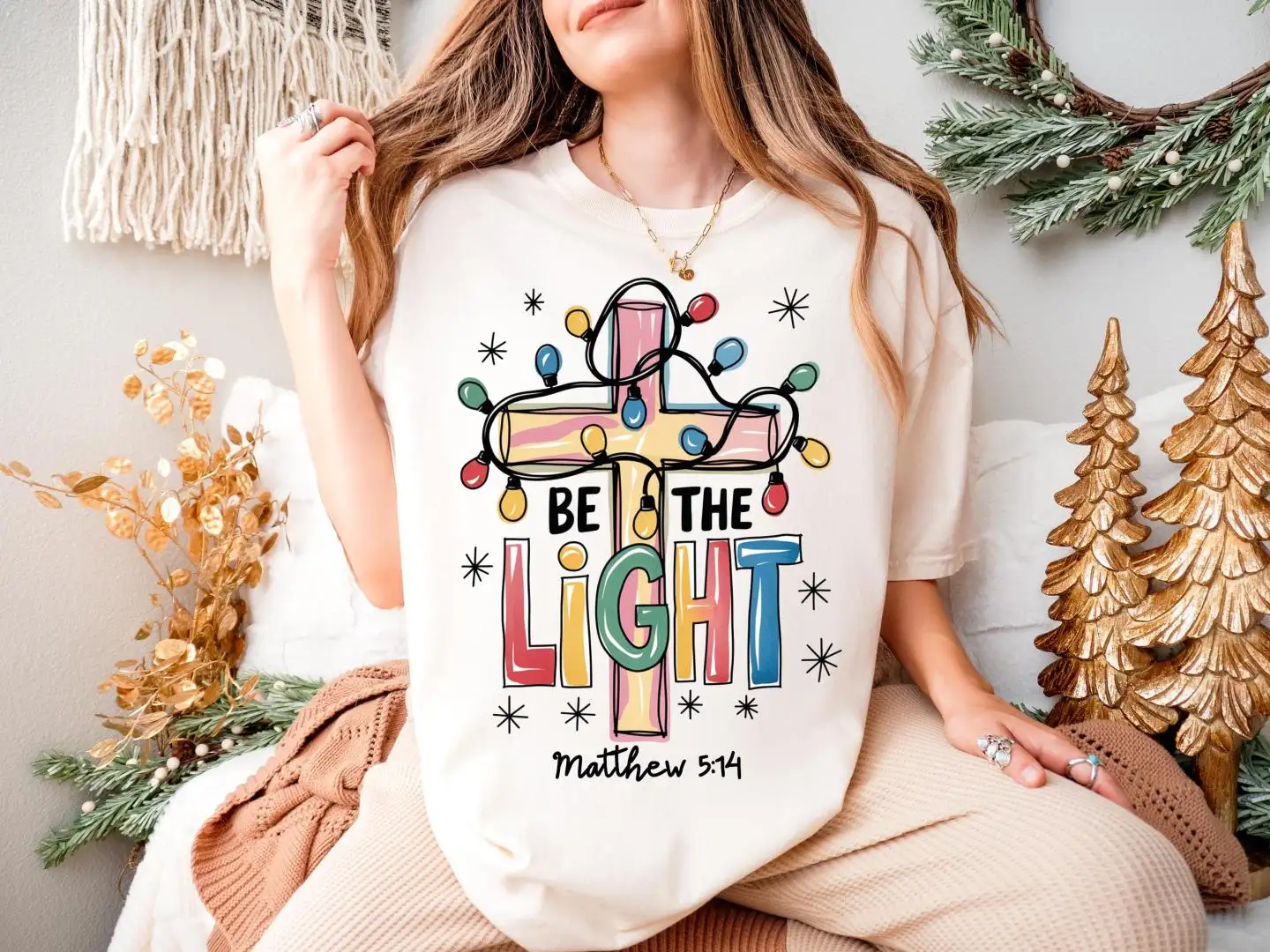 Be The Light Matthew Xmas Shirt, Matthew 5:14 Christian Xmas Shirt, Light Of Christ Sweater, Bible Verse Xmas Tee, Religious Holiday Gift