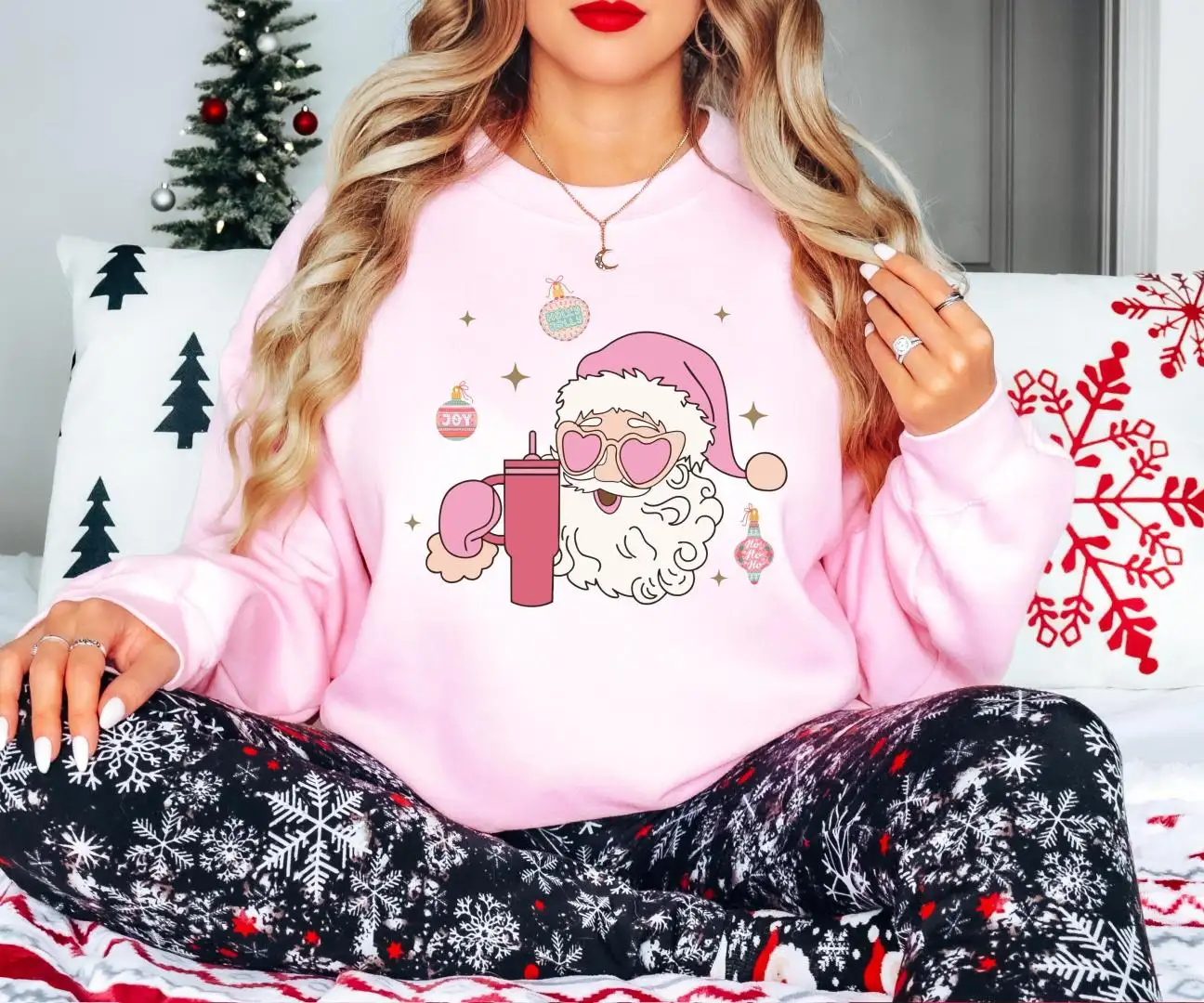 Pink Santa Christmas Shirt, Santa Merry Christmas T-Shirt, Retro Christmas Sweatshirt, Family Matching Holiday Tee, Xmas Santa Claus Gift
