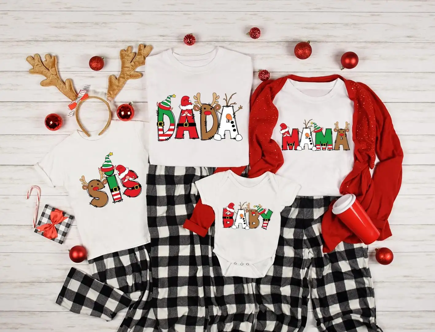Christmas Name T-shirt, Christmas Mama Dada Sweatshirt, Custom Family Xmas Matching Tee, Personalized Christmas Party Gift
