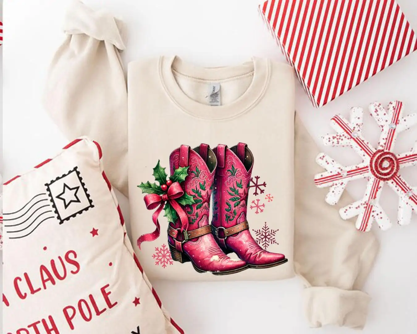 Western Christmas Girl Shirt, Christmas Cowgirl Shirt, Country Gril Christmas Shirt, Xmas Western Gifts, Retro Christmas Cowboy Shirt