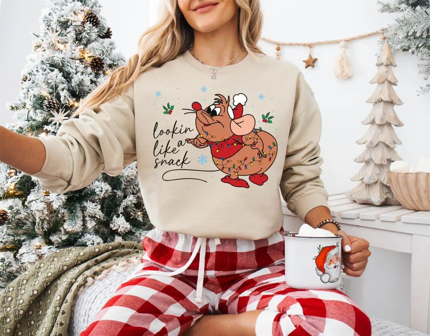 Lookin Like A Snack Gus Sweatshirt, Christmas Party Tee, Xmas Snack Sweater, Family Matching Christmas Shirt, Gus-Gus Christmas T-Shirt